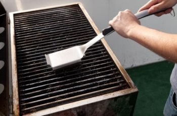 How To Clean Your BBQ